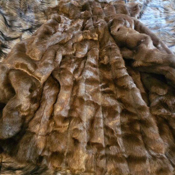 NWT Vintage Dennis Basso XS Chestnut Mink Faux Fur Zippered Coat Soft Shiny - Picture 4 of 13